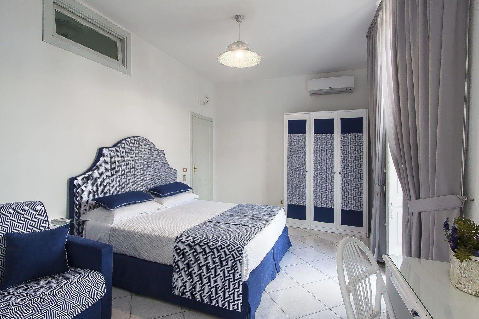 Affittacamere Palazzo Starace 3*