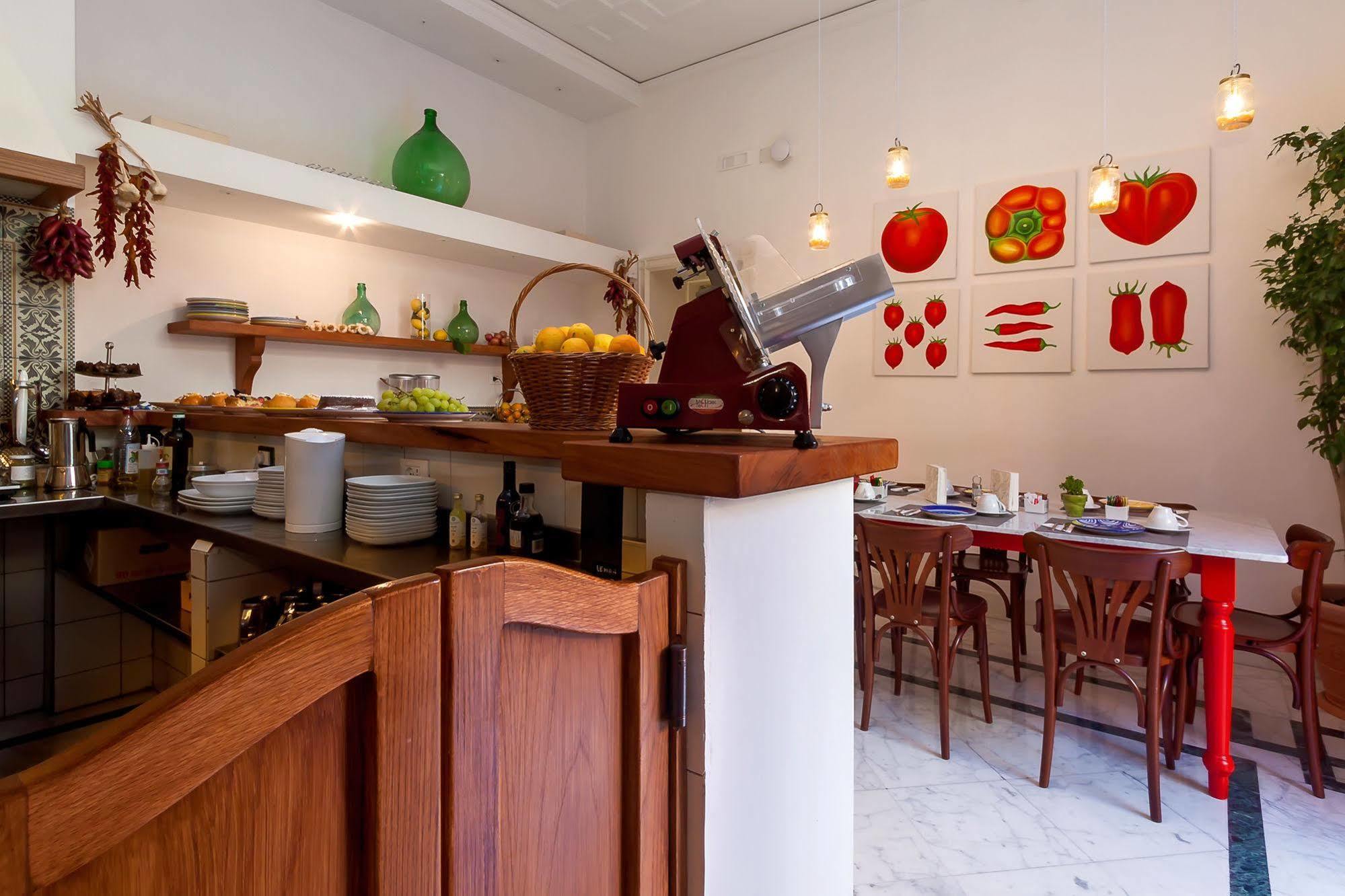 Palazzo Starace Guest house 3*