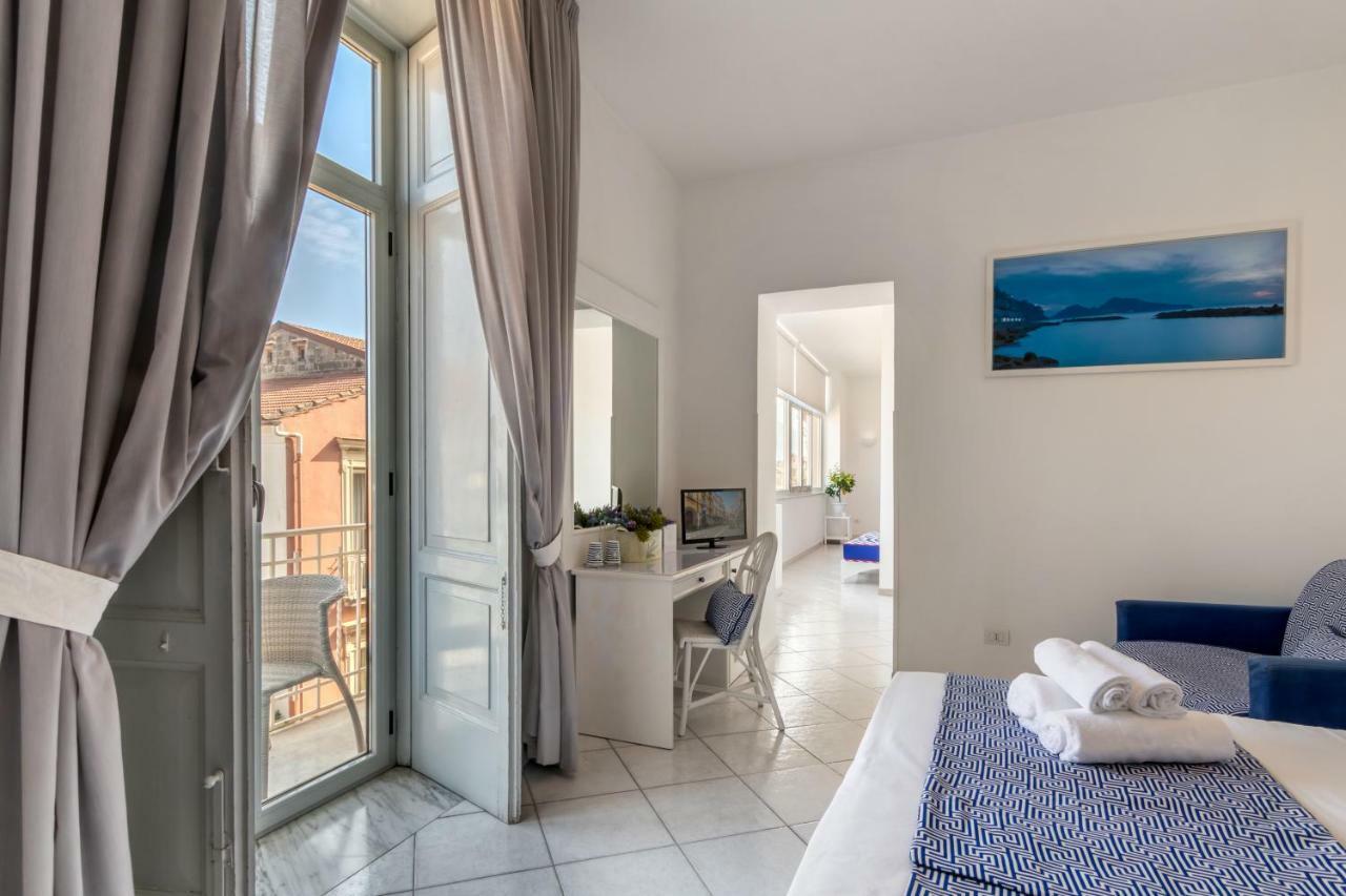 Affittacamere Palazzo Starace 3*
